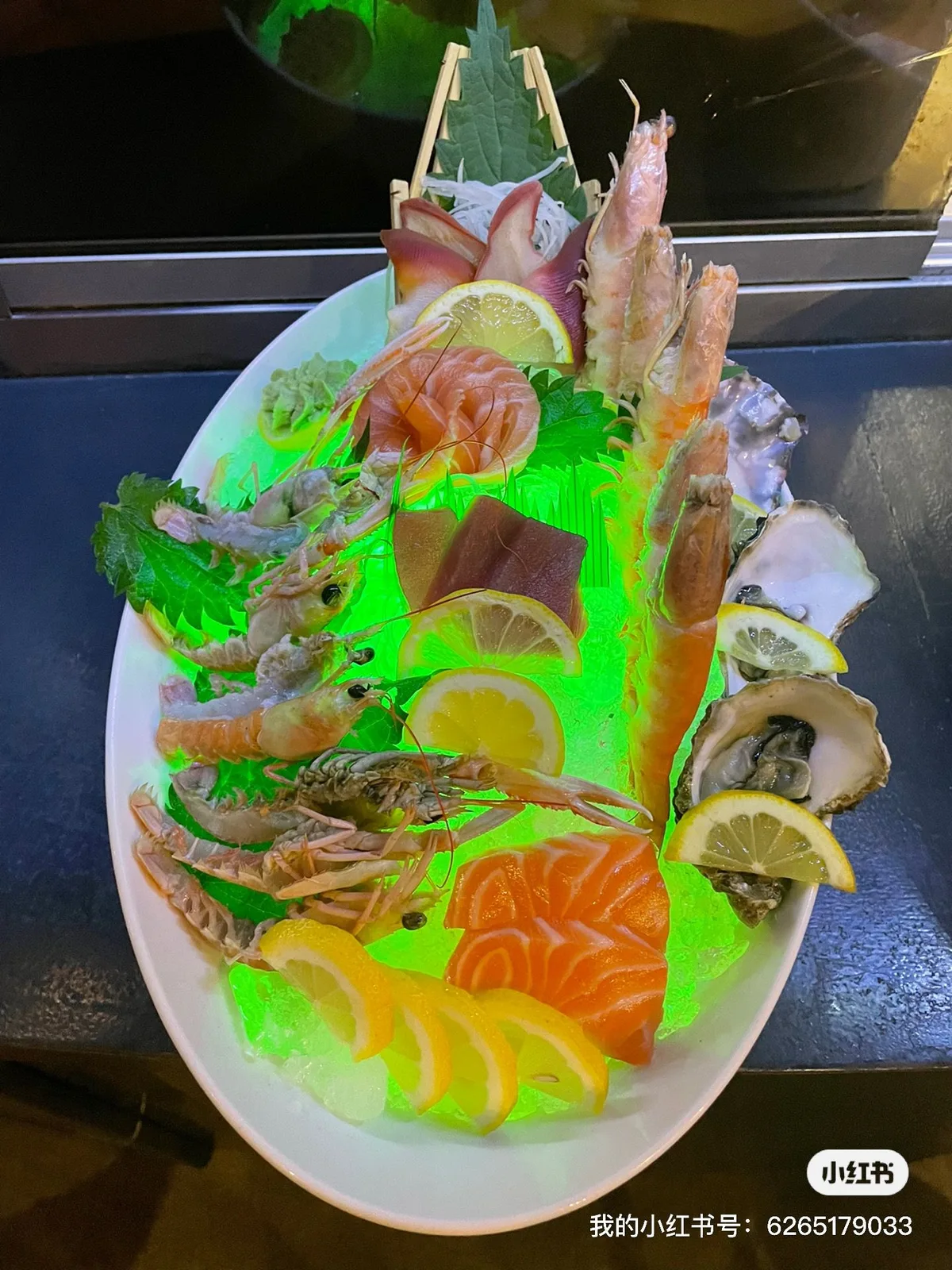 Atmosphere and dishes at Restaurant Juliana